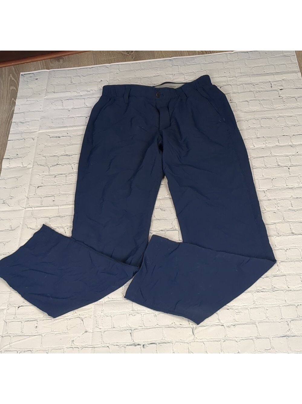 UNDER armour loose blue  pants size 32x34